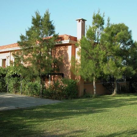 Sprawling Vlilla In Malades Villa Agios Sillas Buitenkant foto